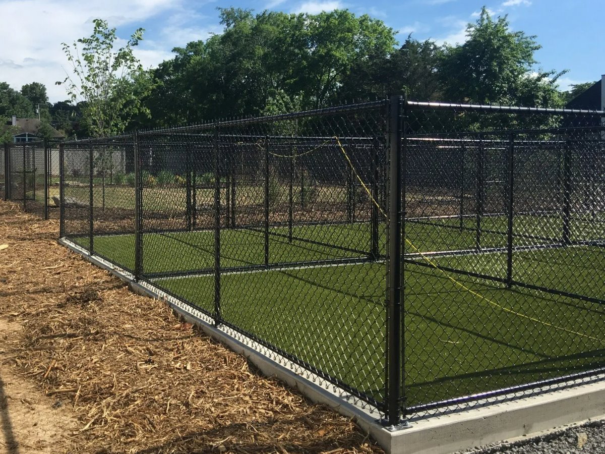 Decatur Alabama commercial fencing company