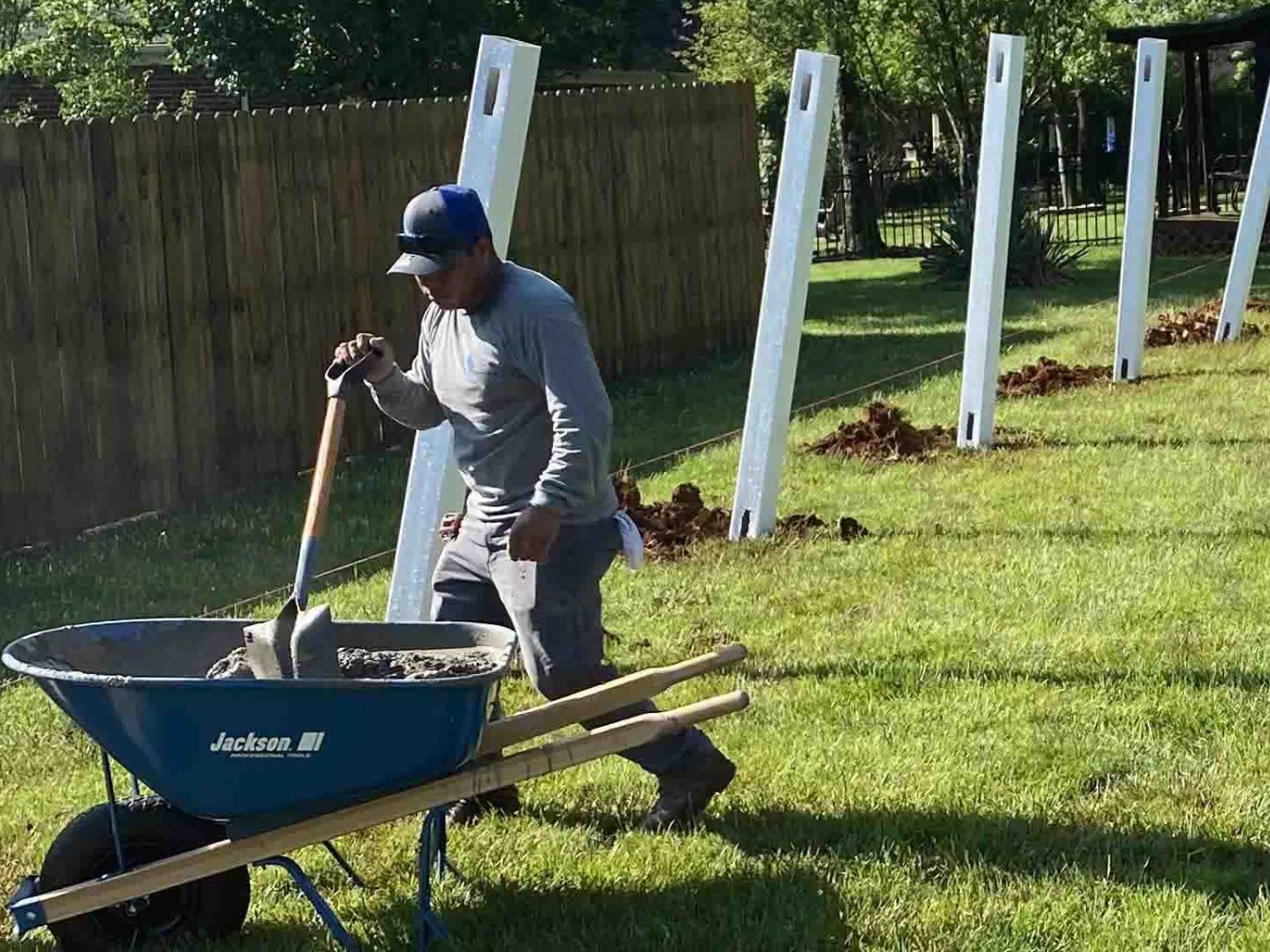 Decatur Alabama Professional Fence Installation