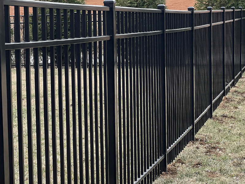 Aluminum fence solutions for the Huntsville Alabama area