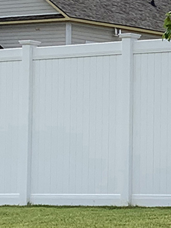 Residential Vinyl Fence - Huntsville Alabama